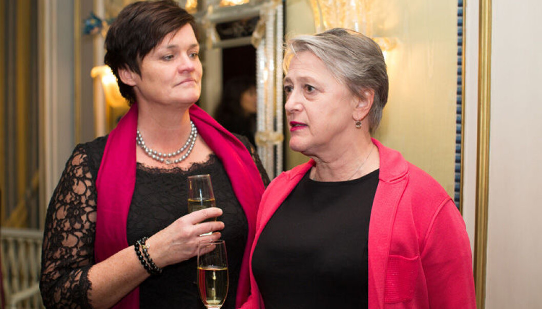Mette Yvonne Larsen og Berit Reiss-Andersen på Advokatforeningens årstalearrangement i 2019. Mette Yvonne Larsen og Berit Reiss-Andersen på Advokatforeningens årstalearrangement i 2019.