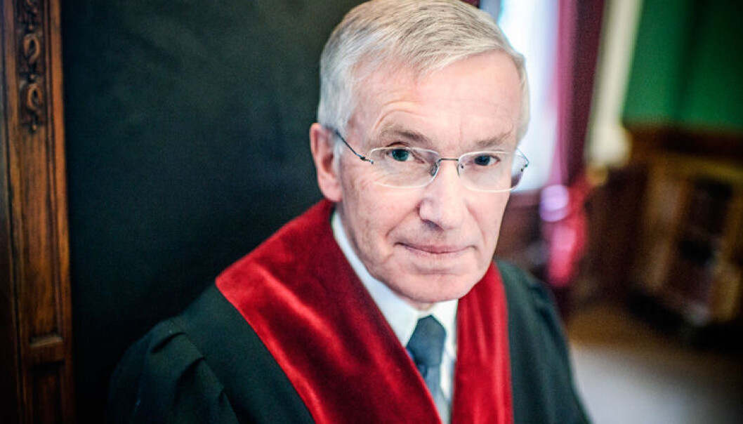 Høyesterettsjustitiarius Tore Schei kjenner seg ikke igjen i deler av kritikken som er kommet frem mot Høyesteretts rolle. Høyesterettsjustitiarius Tore Schei kjenner seg ikke igjen i deler av kritikken som er kommet frem mot Høyesteretts rolle.