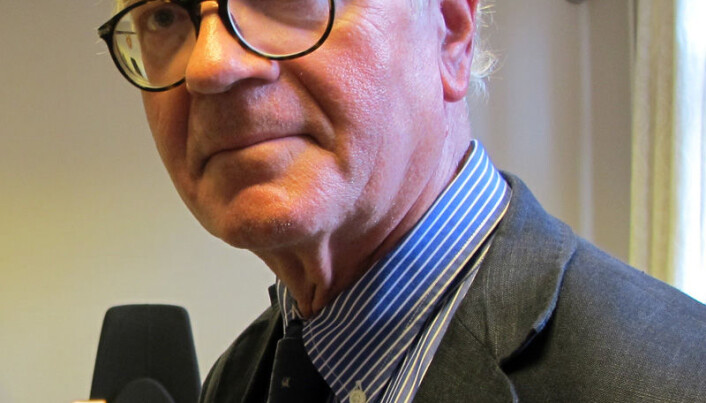 Helge Wesenberg stilte i fengslingsmøte av hensyn til sin faste forsvareravtale med Nordhordland tingrett. Helge Wesenberg stilte i fengslingsmøte av hensyn til sin faste forsvareravtale med Nordhordland tingrett.