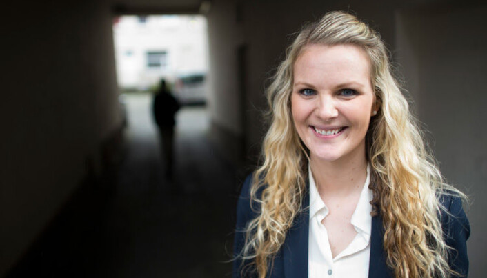 – Å beskrive seg selv er vanskelig, men jeg tror nok folk vil si at jeg er opptatt av rettferdighet. Og kanskje at jeg har omsorg for mennesker og vil hjelpe. Det er så fantastisk. Den personen jeg har lyst til å være, er den jeg kan jobbe som. – Å beskrive seg selv er vanskelig, men jeg tror nok folk vil si at jeg er opptatt av rettferdighet. Og kanskje at jeg har omsorg for mennesker og vil hjelpe. Det er så fantastisk. Den personen jeg har lyst til å være, er den jeg kan jobbe som.