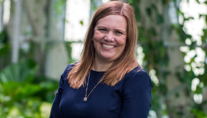 Siri Wennevik, Wikborg Rein i Singapore Siri Wennevik, Wikborg Rein i Singapore