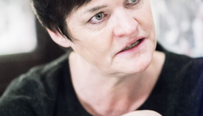 Mette Yvonne Larsen var ferdig advokat i 1996 og startet egen praksis allerede året etter 1997. Mette Yvonne Larsen var ferdig advokat i 1996 og startet egen praksis allerede året etter 1997.