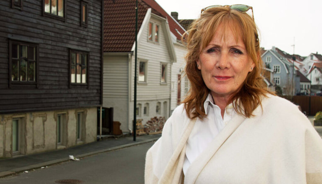 Anne Kroken er nestleder i Forsvarergruppen i Advokatforeningen, og partner i advokatfirmaet Torstrups hvor hun leder avdelingen for strafferett. Anne Kroken er nestleder i Forsvarergruppen i Advokatforeningen, og partner i advokatfirmaet Torstrups hvor hun leder avdelingen for strafferett.