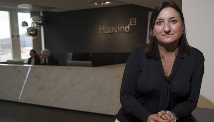 Dyveke Hamza er direktør i Haavind. Dyveke Hamza er direktør i Haavind.