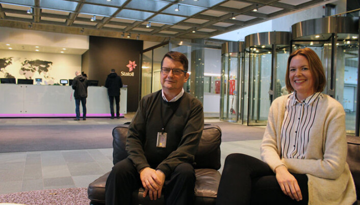 <html><head></head><body> Statoil-advokatene Ruth Hilde Sætre og Jan Ekeberg forteller om travle arbeidsdager, tross oljekrisen.</body></html> <html><head></head><body> Statoil-advokatene Ruth Hilde Sætre og Jan Ekeberg forteller om travle arbeidsdager, tross oljekrisen.</body></html>