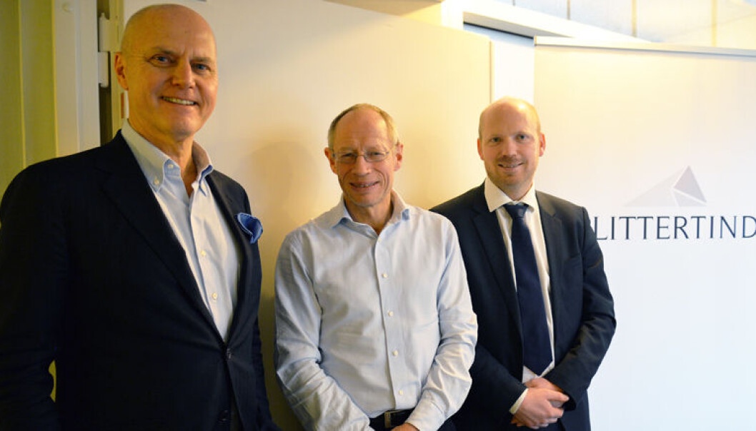 – Glittertind er blitt mottatt over all forventning i markedet, forteller managing partner Aron Solheim (38) (til høyre). Til venstre Anders Ryssdal (61) og Nils-Henrik Pettersson (59). – Glittertind er blitt mottatt over all forventning i markedet, forteller managing partner Aron Solheim (38) (til høyre). Til venstre Anders Ryssdal (61) og Nils-Henrik Pettersson (59).