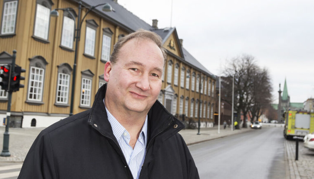 - Vårt firma Adnor Advokat får fordeler av samarbeidet i Eurojuris, men for et mindre firma er det vanskeligere, sier Kyrre R. Osmundsen. Foto: Thor Nielsen - Vårt firma Adnor Advokat får fordeler av samarbeidet i Eurojuris, men for et mindre firma er det vanskeligere, sier Kyrre R. Osmundsen. Foto: Thor Nielsen