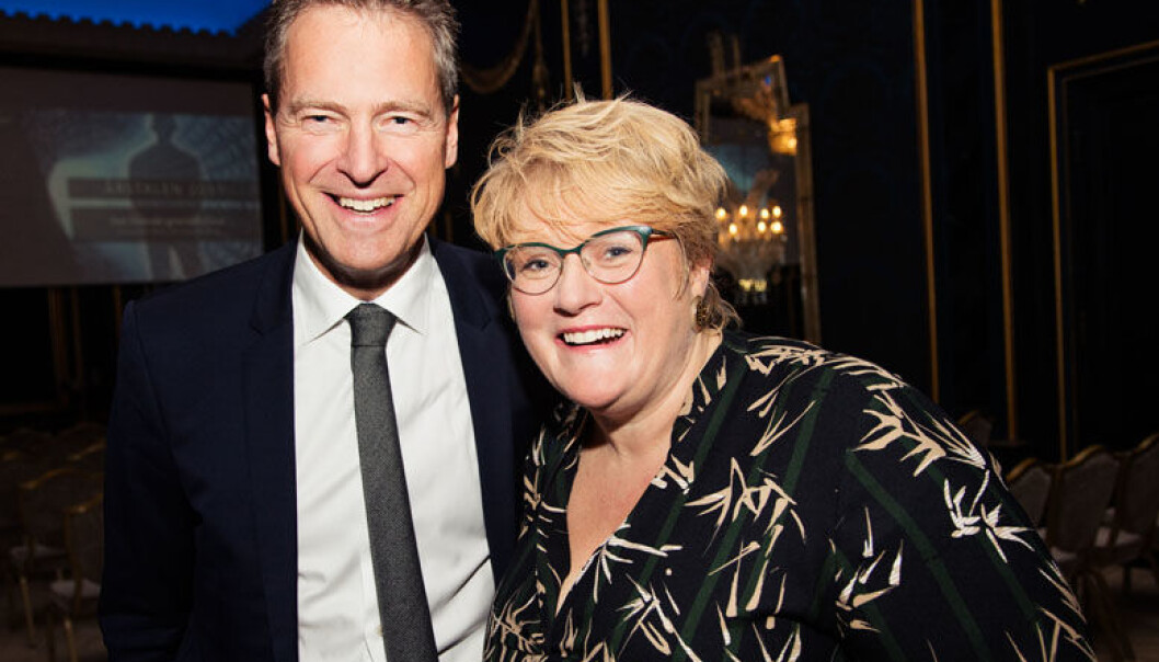 God stemning da Trine Skei Grande møtte Advokatforeningens leder Jens Johan Hjort under Årstalen 2017. Nå ønsker hun et nytt møte med advokatbransjen. Foto: Monica Kvaale God stemning da Trine Skei Grande møtte Advokatforeningens leder Jens Johan Hjort under Årstalen 2017. Nå ønsker hun et nytt møte med advokatbransjen. Foto: Monica Kvaale