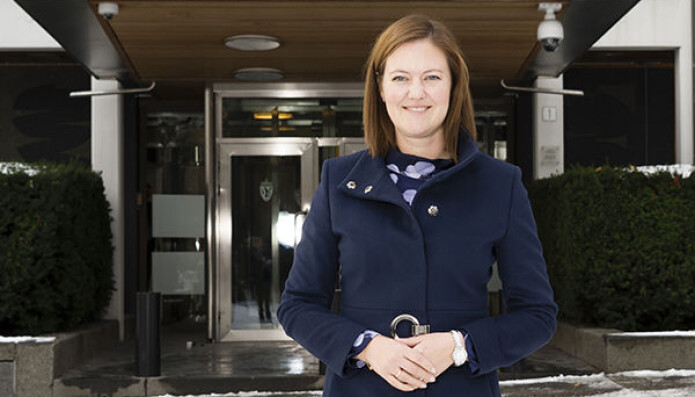 Kvinnelige talenter må oppmuntres, mener EU-ministeren. Kvinnelige talenter må oppmuntres, mener EU-ministeren.
