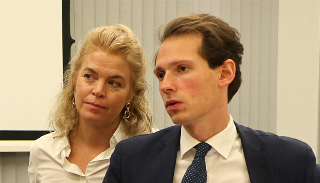 Fra tingrettsbehandlingen av klimasøksmålet. Cathrine Hambro og Emanuel Feinberg representerte Greenpeace Norden og Natur og Ungdom.