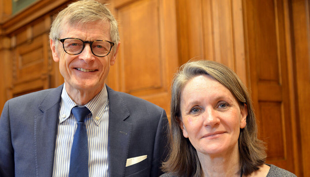 Hanne Skartveit i Høyesterett med direktør Gunnar Bergby. Hanne Skartveit i Høyesterett med direktør Gunnar Bergby.
