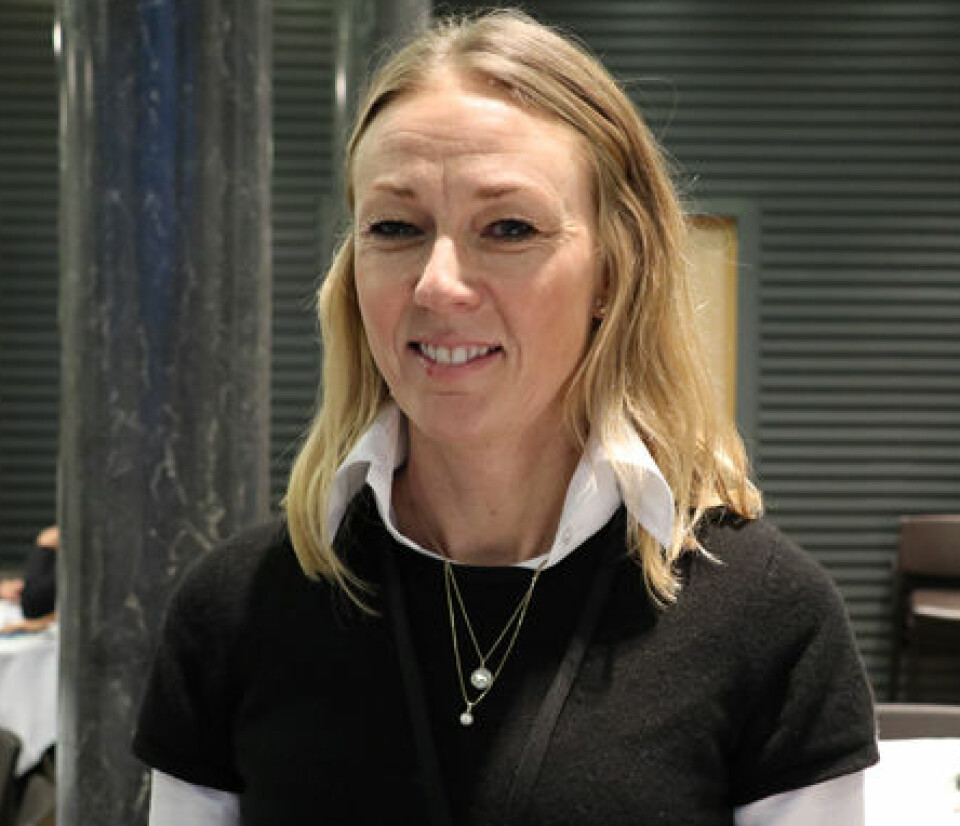 Juridisk direktør i Telenor, Siri Birgitte Bang Berge, var tidligere partner i Kluge og senior associate i Wikborg Rein. Hun har også jobbet fem år i Aker Solutions.