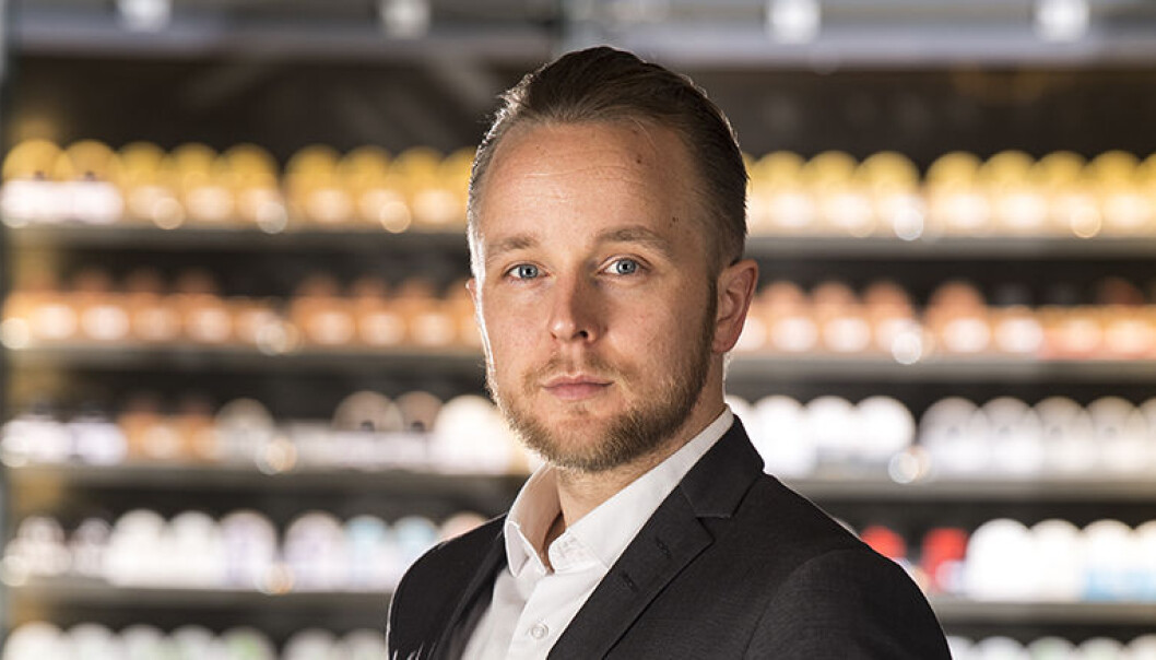 - Jeg er overbevist om at det er behov for kapital og kompetanse utenfra, skriver Erlend Wessel Carlsen. - Jeg er overbevist om at det er behov for kapital og kompetanse utenfra, skriver Erlend Wessel Carlsen.