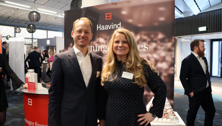 <html><head></head><body> Paal Kvernaas og Ellen Schult Ulriksen er partnere i Haavind, og var på plass på messedagen under avslutningen av Arbeidslivsdagene (ALD) i Oslo. Ulriksen leder firmaets Insolvens og restrukturerings-avdeling, og ble tatt opp som partner ved nyttår.</body></html> <html><head></head><body> Paal Kvernaas og Ellen Schult Ulriksen er partnere i Haavind, og var på plass på messedagen under avslutningen av Arbeidslivsdagene (ALD) i Oslo. Ulriksen leder firmaets Insolvens og restrukturerings-avdeling, og ble tatt opp som partner ved nyttår.</body></html>