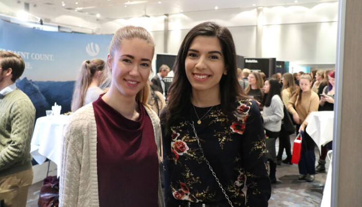 <html><head></head><body> Ida Brekke (22) og Miriam Berg (25) er begge tredjeårsstudenter på jussen i Oslo.<br>- Vi får mange gode ideer fra andre som har vært i samme situasjon som oss. Det gjør det litt mer motiverende å gå tilbake til skolebenken når man ser og hører hvor interessant en arbeidsdagen kan være, forteller de to.</body></html> <html><head></head><body> Ida Brekke (22) og Miriam Berg (25) er begge tredjeårsstudenter på jussen i Oslo.<br>- Vi får mange gode ideer fra andre som har vært i samme situasjon som oss. Det gjør det litt mer motiverende å gå tilbake til skolebenken når man ser og hører hvor interessant en arbeidsdagen kan være, forteller de to.</body></html>