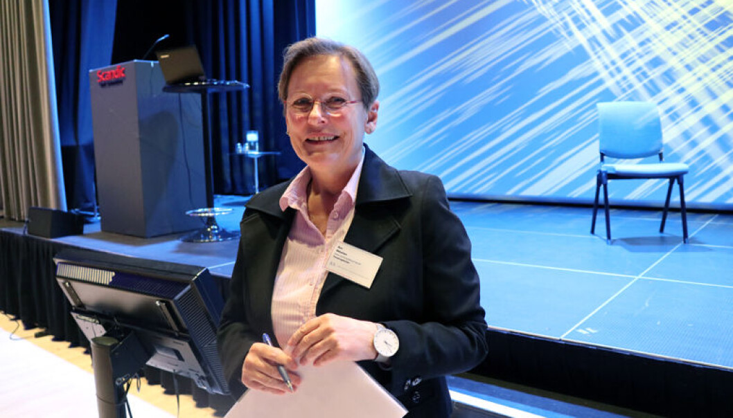 Tingrettsdommer Ann Mikalsen holdt første foredrag fredag morgen under det årlige bistandsadvokatkurset. Tingrettsdommer Ann Mikalsen holdt første foredrag fredag morgen under det årlige bistandsadvokatkurset.