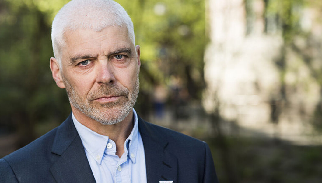 - Nå må ikke myndighetene legge hindringer i veien for dem som er ramma, sier Petter Eide (SV) til Dagsavisen. - Nå må ikke myndighetene legge hindringer i veien for dem som er ramma, sier Petter Eide (SV) til Dagsavisen.