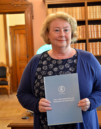 Helt fra hun tiltrådte som justitiarius har Øie gitt uttrykk for at hun ønsket å lage retningslinjer for advokatene. Nå er veilederen klar. Helt fra hun tiltrådte som justitiarius har Øie gitt uttrykk for at hun ønsket å lage retningslinjer for advokatene. Nå er veilederen klar.