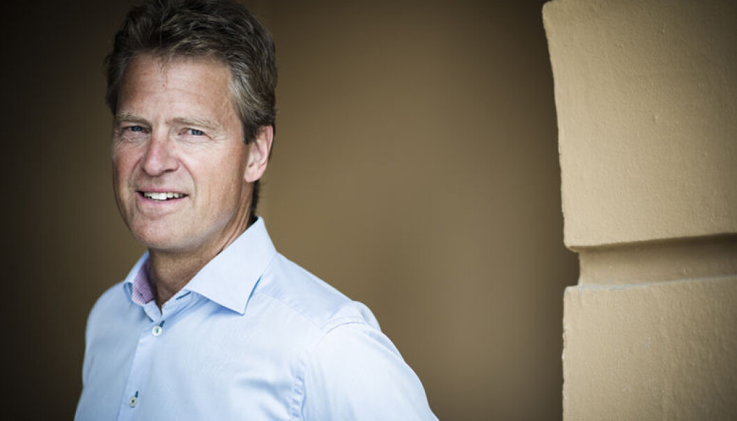 Advokatforeningens leder Jens Johan Hjort jubler ikke over regjeringens nye Granavolden-plattform. Foto: Henrik Evertsson Advokatforeningens leder Jens Johan Hjort jubler ikke over regjeringens nye Granavolden-plattform. Foto: Henrik Evertsson