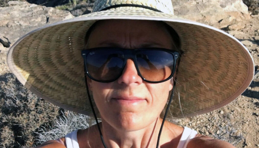 Det er lite som skal til for at Telenor-advokat Siri Birgitte Bang Berge får en god sommer, men saltvann er et "must". FOTO: Privat Det er lite som skal til for at Telenor-advokat Siri Birgitte Bang Berge får en god sommer, men saltvann er et "must". FOTO: Privat