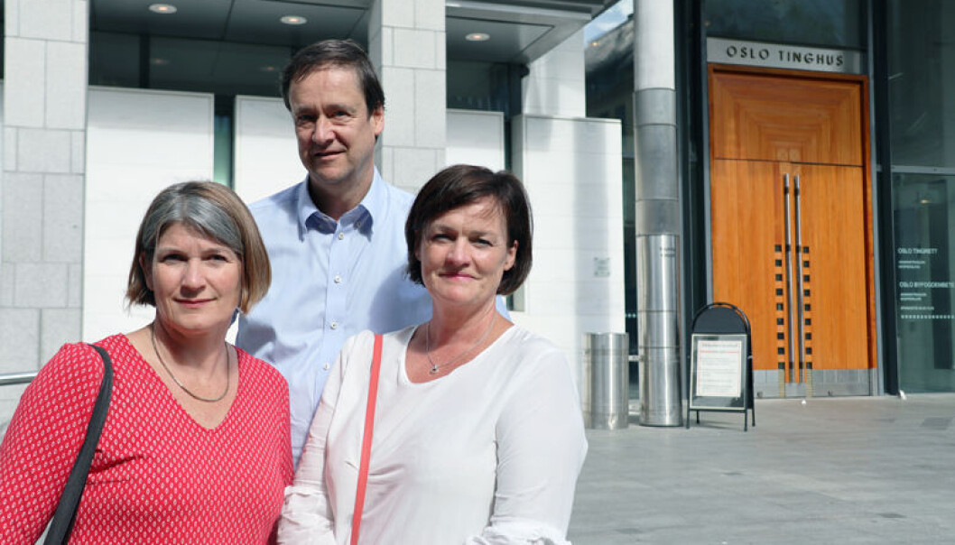 Forsvarsadvokatene John Christian Elden og Mette Yvonne Larsen (t.h.) er kritisk til en rekke av punktene i Lime-dommen, mens bistandsadvokat Else McClimans er langt mer positiv. Forsvarsadvokatene John Christian Elden og Mette Yvonne Larsen (t.h.) er kritisk til en rekke av punktene i Lime-dommen, mens bistandsadvokat Else McClimans er langt mer positiv.