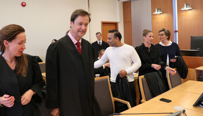 <html><head></head><body> Advokat Victoria Holmen John Christian Elden, hovedtiltalt i saken Sajid Hussain, og advokatene Mette Julie Sundby og Karen Forbrigd var blant sakens mest profilerte aktører.</body></html> <html><head></head><body> Advokat Victoria Holmen John Christian Elden, hovedtiltalt i saken Sajid Hussain, og advokatene Mette Julie Sundby og Karen Forbrigd var blant sakens mest profilerte aktører.</body></html>