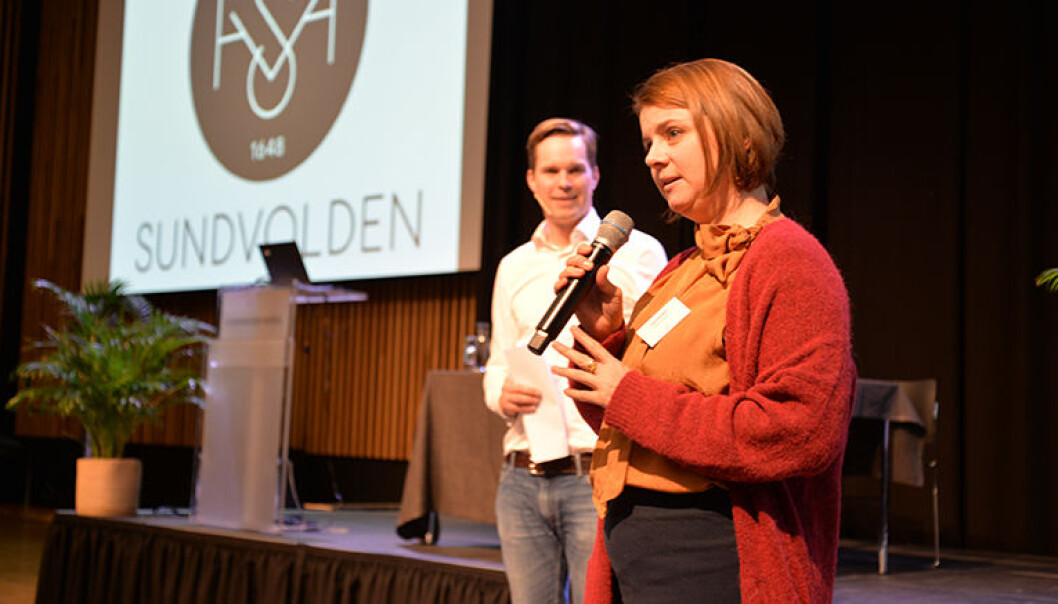 De nye forslagene til retningslinjer for forsvarere skapte debatt på Forsvarergruppens høstseminar i fjor. – Dersom vi gjør disse endringene, må vi gå ut og varsle i offentligheten om at fra den og den datoen så gjelder disse reglene, og de gjelder som en kollektiv ordning for alle forsvarere, sa Ingrid Breistein, advokat i Staff advokatfirma. I bakgrunnen Marius Dietrichson. De nye forslagene til retningslinjer for forsvarere skapte debatt på Forsvarergruppens høstseminar i fjor. – Dersom vi gjør disse endringene, må vi gå ut og varsle i offentligheten om at fra den og den datoen så gjelder disse reglene, og de gjelder som en kollektiv ordning for alle forsvarere, sa Ingrid Breistein, advokat i Staff advokatfirma. I bakgrunnen Marius Dietrichson.