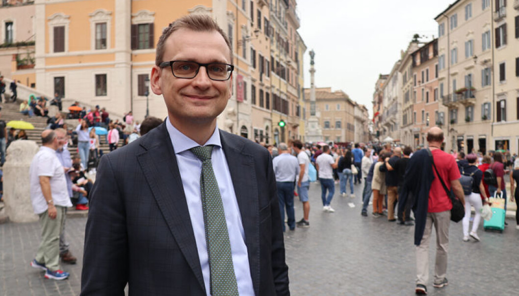 Lars Kristian Myklebust var til stede på CPR-konferansen som fant sted midt i sentrum av Roma, like ved spansketrappen. Lars Kristian Myklebust var til stede på CPR-konferansen som fant sted midt i sentrum av Roma, like ved spansketrappen.