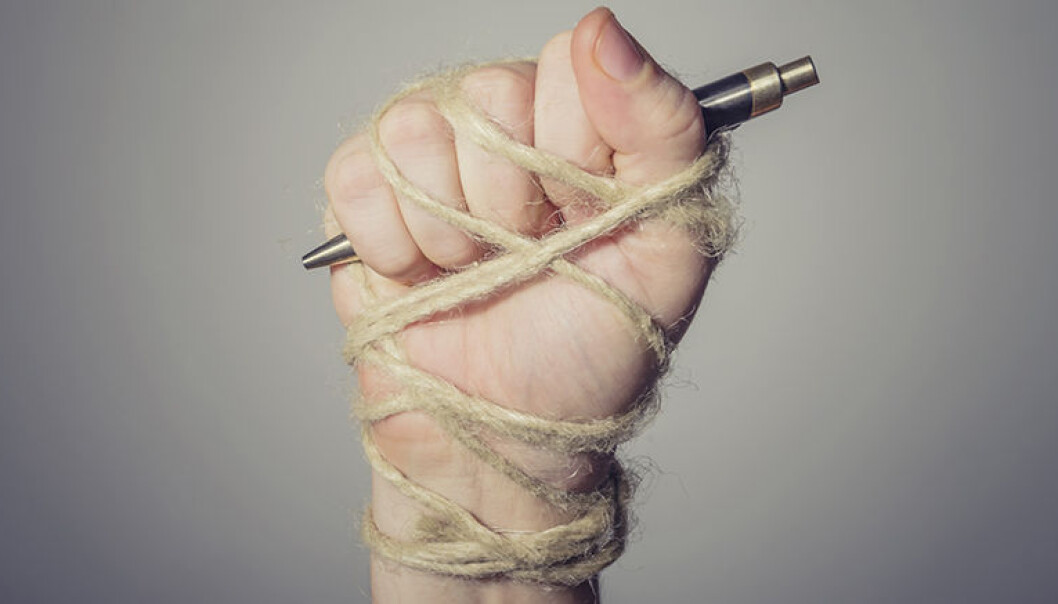 Advokatforeningens forslag om en egen advokatetisk regel som gir advokater plikt til å ivareta menneskerettighetene i sin rådgivning, sendes nå ut på høring. Illustrasjonsfoto: Natasaadzic, Istockphoto Advokatforeningens forslag om en egen advokatetisk regel som gir advokater plikt til å ivareta menneskerettighetene i sin rådgivning, sendes nå ut på høring. Illustrasjonsfoto: Natasaadzic, Istockphoto