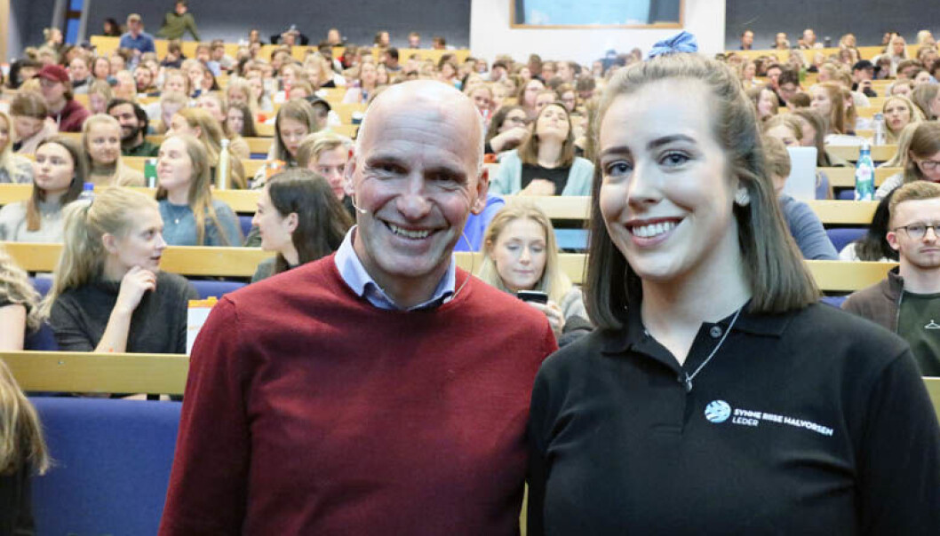 Geir Lippestad og ALD-leder Synne Riise Halvorsen var strålende fornøyde med at foredraget skapte så stort engasjement. Geir Lippestad og ALD-leder Synne Riise Halvorsen var strålende fornøyde med at foredraget skapte så stort engasjement.
