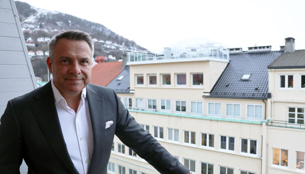 – Min påstand er at veldig mange advokater tar altfor godt betalt for ganske enkle oppgaver, og ikke minst tar noen betalt flere ganger for klipp og lim, sier advokat Ivar Hillestad, som nylig startet opp firmaet Hill & Co. – Min påstand er at veldig mange advokater tar altfor godt betalt for ganske enkle oppgaver, og ikke minst tar noen betalt flere ganger for klipp og lim, sier advokat Ivar Hillestad, som nylig startet opp firmaet Hill & Co.