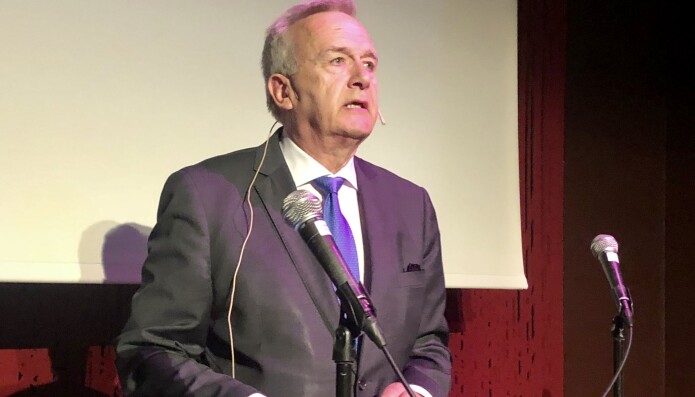 Riksadvokat Tor-Aksel Busch deltok i dag på det som sannsynligvis blir hans siste rettspolitiske seminar i samarbeid med Advokatforeningen. Foto: Baard Amundsen Riksadvokat Tor-Aksel Busch deltok i dag på det som sannsynligvis blir hans siste rettspolitiske seminar i samarbeid med Advokatforeningen. Foto: Baard Amundsen