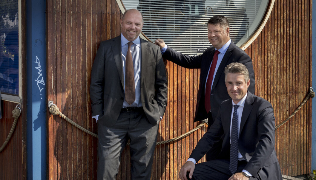 Advokatene Marcus Indrevær (t.v.), Morten Grønvigh og Jonas Tjersland har nå slått seg sammen for å starte et nytt advokatfirma i Oslo. Foto: Advokatfirmaet Grønvigh, Tjersland & Indrevær DA Advokatene Marcus Indrevær (t.v.), Morten Grønvigh og Jonas Tjersland har nå slått seg sammen for å starte et nytt advokatfirma i Oslo. Foto: Advokatfirmaet Grønvigh, Tjersland & Indrevær DA