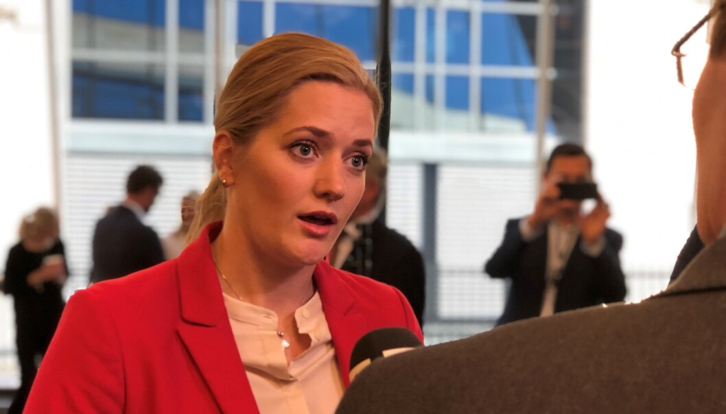 Medlem i Justiskomiteen og tidligere advokatfullmektig Emilie Enger Mehl mener regjeringen starter i feil rekkefølge. Foto: Thea N. Dahl Medlem i Justiskomiteen og tidligere advokatfullmektig Emilie Enger Mehl mener regjeringen starter i feil rekkefølge. Foto: Thea N. Dahl
