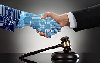 Digitalisering betyr slutten på advokatfirmaer slik vi kjenner dem - eller?