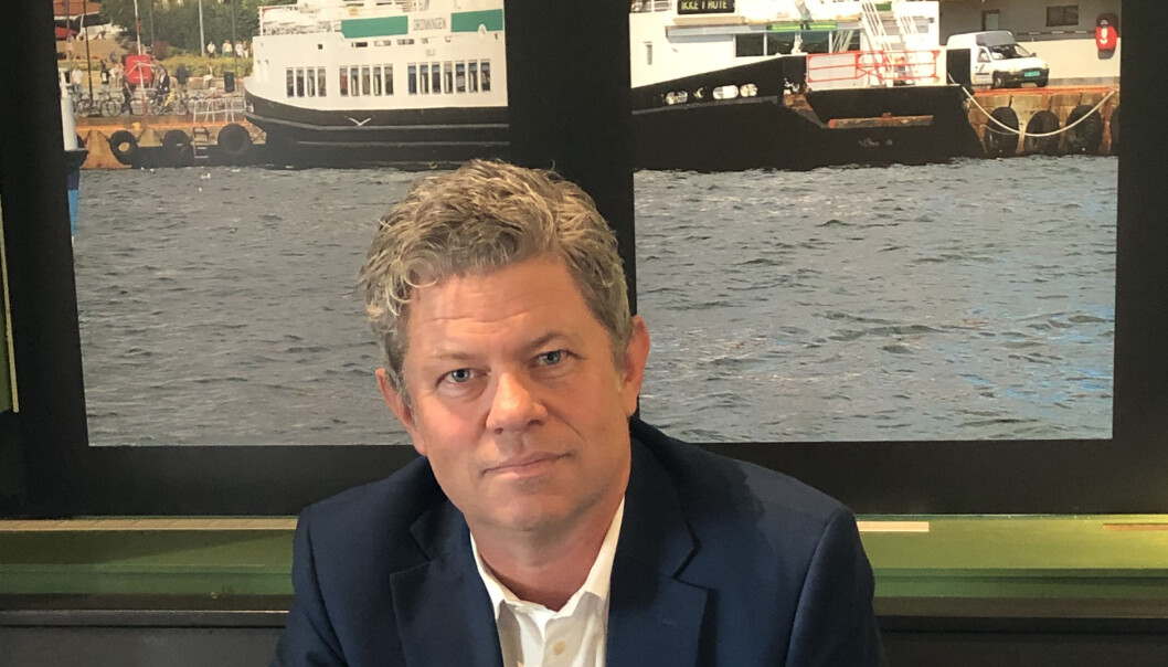 - Vi forsøker å være konstruktive i formen, selv om vi kan være fryktelig uenige i forslagene som kommer. Dersom vil blir oppfattet som gneldrebikkjer, vil vi ikke bli lyttet til, sier Thorgeir Hole i lovutvalget for velferdsrett. - Vi forsøker å være konstruktive i formen, selv om vi kan være fryktelig uenige i forslagene som kommer. Dersom vil blir oppfattet som gneldrebikkjer, vil vi ikke bli lyttet til, sier Thorgeir Hole i lovutvalget for velferdsrett.