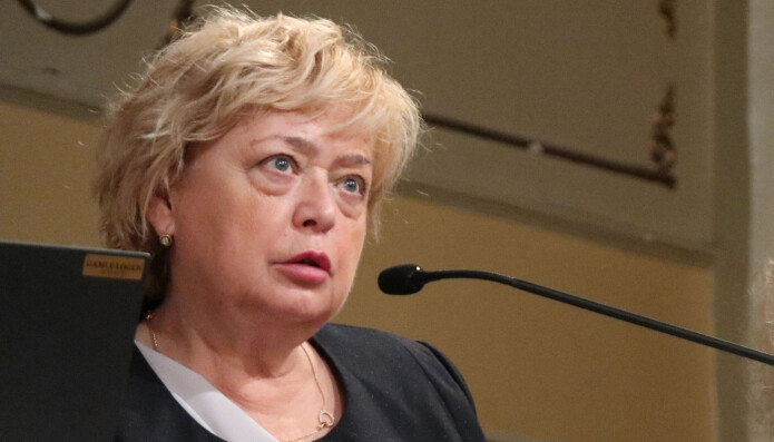 Malgorzata Gersdorf sto på talerstolen i Oslo onsdag. Malgorzata Gersdorf sto på talerstolen i Oslo onsdag.