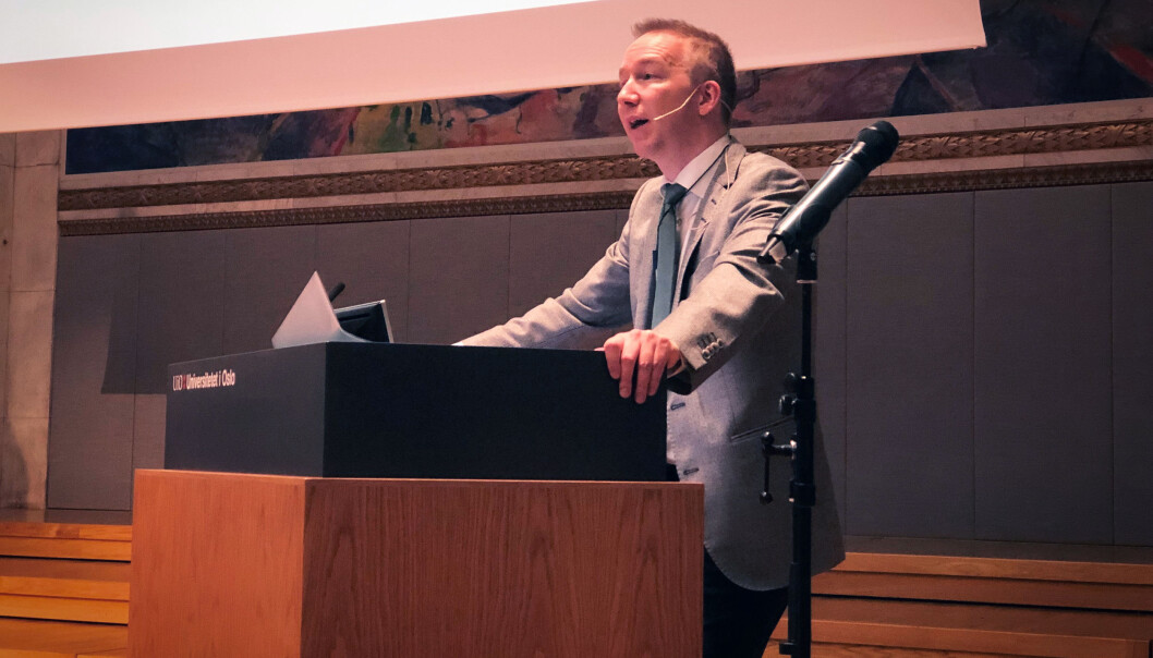 Jon Christian Fløysvik Nordrum er førsteamanuensis ved Institutt for offentlig rett ved UiO, hvor han blant annet er med i en forskningsgruppe for forvaltningsrett. Jon Christian Fløysvik Nordrum er førsteamanuensis ved Institutt for offentlig rett ved UiO, hvor han blant annet er med i en forskningsgruppe for forvaltningsrett.