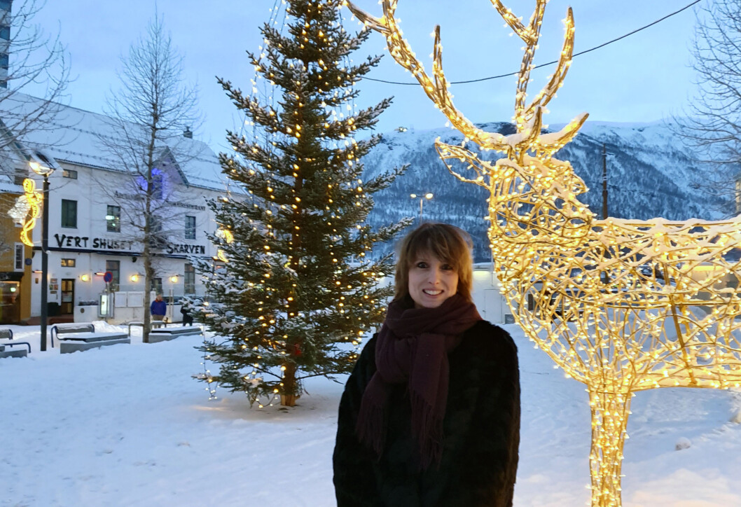 Tromsø-advokat Anneli Bendiksen får rikelig med julestemning i hjembyen. Tromsø-advokat Anneli Bendiksen får rikelig med julestemning i hjembyen.