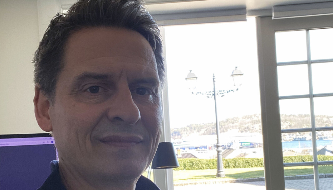 Espen Wangberg tilbake på kontoret i Sandefjord etter klientmøte i Arendal. Espen Wangberg tilbake på kontoret i Sandefjord etter klientmøte i Arendal.