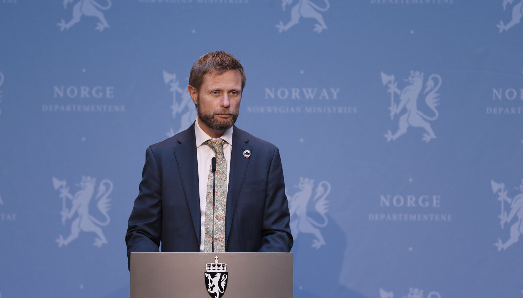 Bent Høie på regjeringens pressekonferanse fredag ettermiddag Bent Høie på regjeringens pressekonferanse fredag ettermiddag