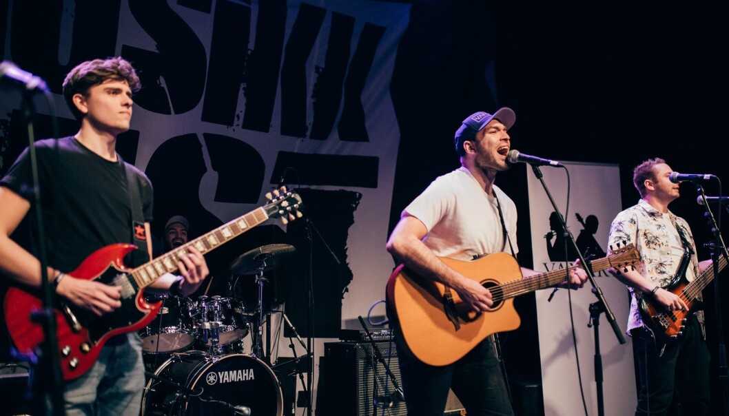 Vanary spilte konsert på Tou Scene under Musikkfest i Stavanger 2019. Simen Wallace (f.v), Martin Lie Hauge (bak), Andreas Lie Hauge og André Pettersen. Vanary spilte konsert på Tou Scene under Musikkfest i Stavanger 2019. Simen Wallace (f.v), Martin Lie Hauge (bak), Andreas Lie Hauge og André Pettersen.