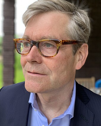 Shell Global Upstream, der Tom Melbye Eide er juridisk direktør, er en divisjon i Shell som administrerer letingen etter og utvinning av råolje, naturgass og NGL (natural gas liquids). Shell Global Upstream, der Tom Melbye Eide er juridisk direktør, er en divisjon i Shell som administrerer letingen etter og utvinning av råolje, naturgass og NGL (natural gas liquids).