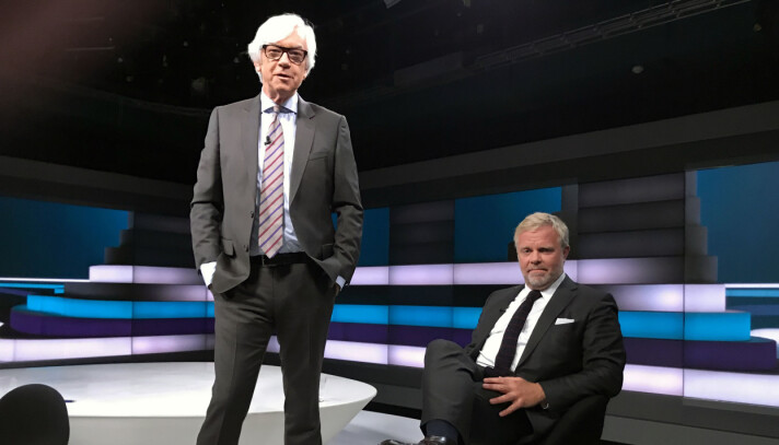 Programleder Ole Torp og Jon Wessel-Aas etter opptaket på NRK Marienlyst onsdag ettermiddag. <br>-Vi har hatt flere gjester fra den juridiske sfære, og det har alltid slått bra an blant publikum, sier Ole Torp til Advokatbladet. Programleder Ole Torp og Jon Wessel-Aas etter opptaket på NRK Marienlyst onsdag ettermiddag. <br>-Vi har hatt flere gjester fra den juridiske sfære, og det har alltid slått bra an blant publikum, sier Ole Torp til Advokatbladet.