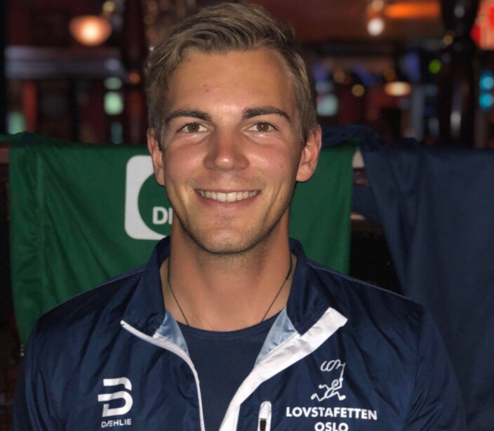 Jusstudent Henrik Aandstad ga alt, og sikret seg flest kilometer i løpet. Aanstad har for øvrig en deltidsstilling som studentsekretær i Wiersholm ved siden av jusstudiet. Jusstudent Henrik Aandstad ga alt, og sikret seg flest kilometer i løpet. Aanstad har for øvrig en deltidsstilling som studentsekretær i Wiersholm ved siden av jusstudiet.