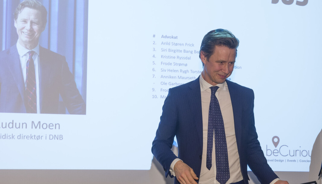 Audun Moen tok i februar imot prisen som landets fremste internadvokat under Finansavisens advokatundersøkelse. Audun Moen tok i februar imot prisen som landets fremste internadvokat under Finansavisens advokatundersøkelse.
