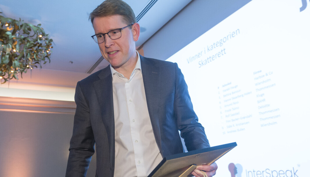 BAHR-partner Joachim Bjerke regnes som en av landets fremste skatterettsadvokater, og mottok i februar pris under Finansavisens advokatkåring på Hotel Continental i Oslo. BAHR-partner Joachim Bjerke regnes som en av landets fremste skatterettsadvokater, og mottok i februar pris under Finansavisens advokatkåring på Hotel Continental i Oslo.