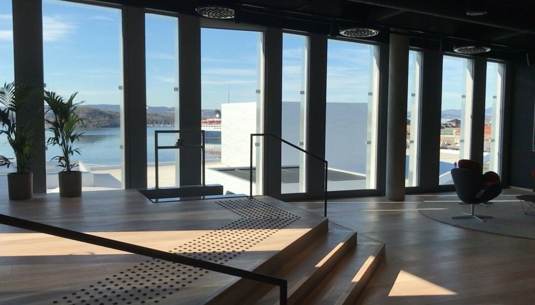 Advokatene i Ræder flyttet i 2019 inn i flunkende nye lokaler i Bjørvika. Nå sendes firmaets advokater på hjemmekontor som resten av Oslos befolkning. Advokatene i Ræder flyttet i 2019 inn i flunkende nye lokaler i Bjørvika. Nå sendes firmaets advokater på hjemmekontor som resten av Oslos befolkning.