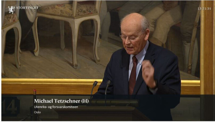 Michael Tetzschner (H) ba i Stortinget om at den nye sammenslåtte domstolen må ivareta kvaliteten og spesailiseringen som preger Oslo byfogdembete i dag. Michael Tetzschner (H) ba i Stortinget om at den nye sammenslåtte domstolen må ivareta kvaliteten og spesailiseringen som preger Oslo byfogdembete i dag.