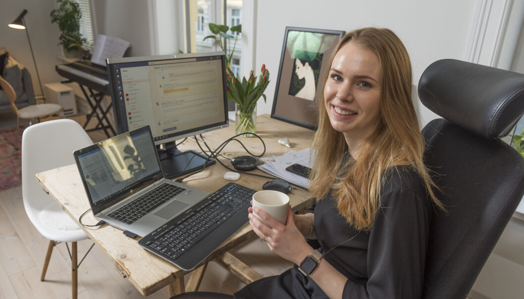 Ingrid Skjelmo i Thommessen arbeider fra stuen i sin leilighet på Bislett i Oslo. Ingrid Skjelmo i Thommessen arbeider fra stuen i sin leilighet på Bislett i Oslo.